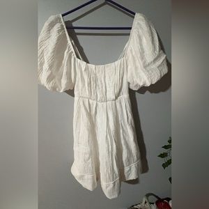 white cupcake dress with ribboned back